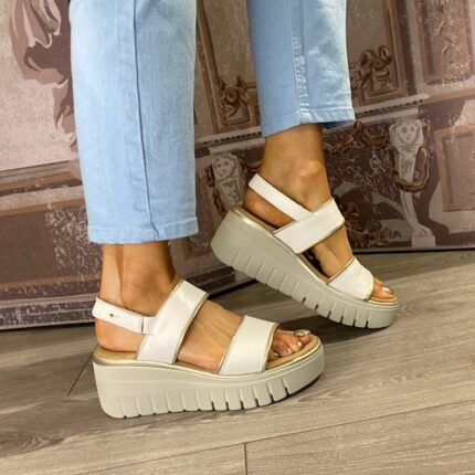 Tamaris 1-28711-44-132 White Gold Leather Wedge Sandal
